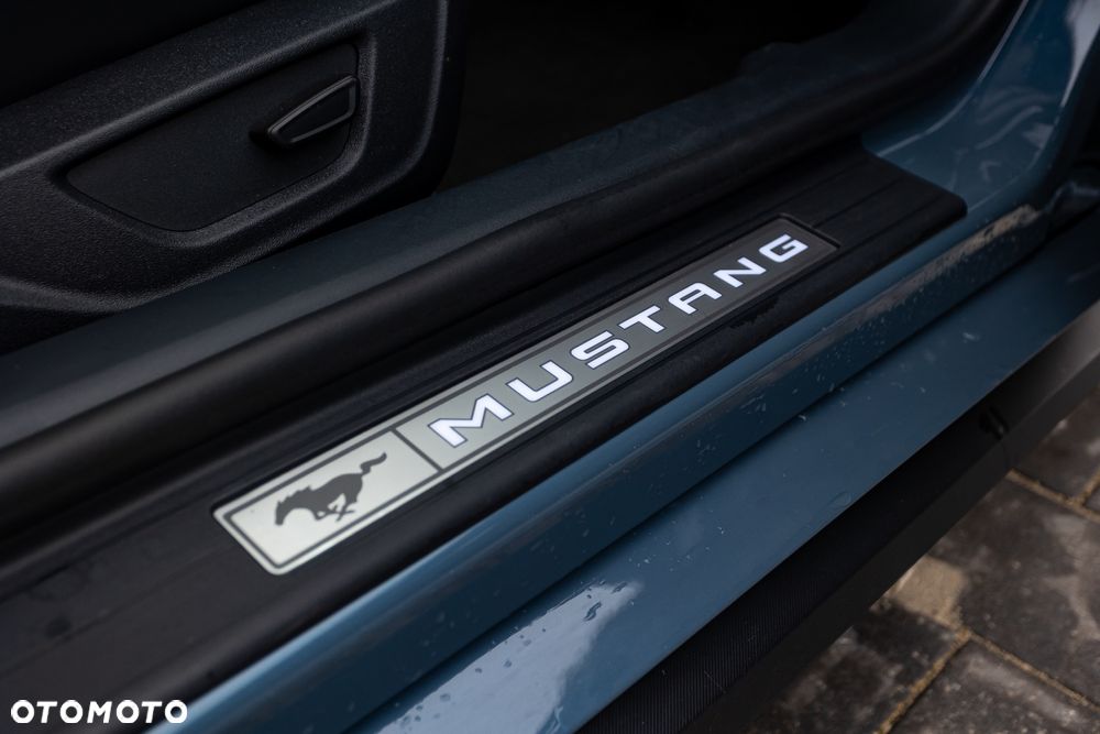 Ford Mustang 5.0 V8 GT - 16