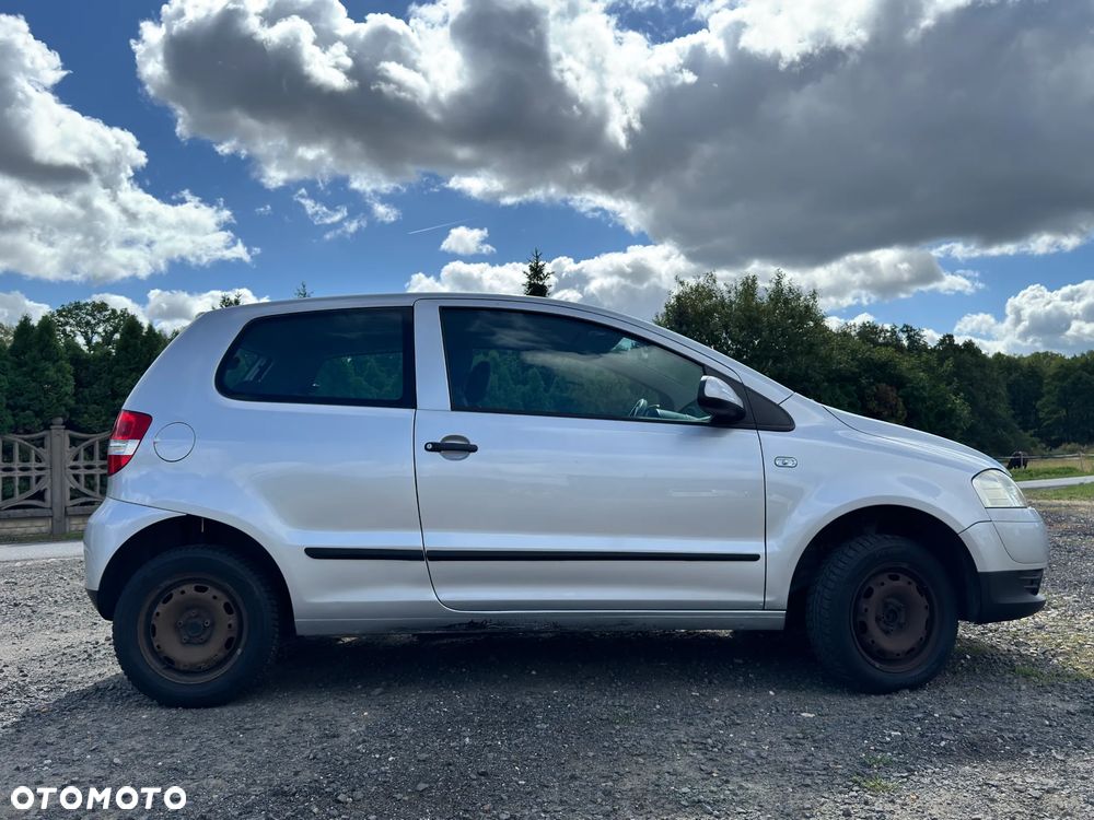 Volkswagen Fox - 2