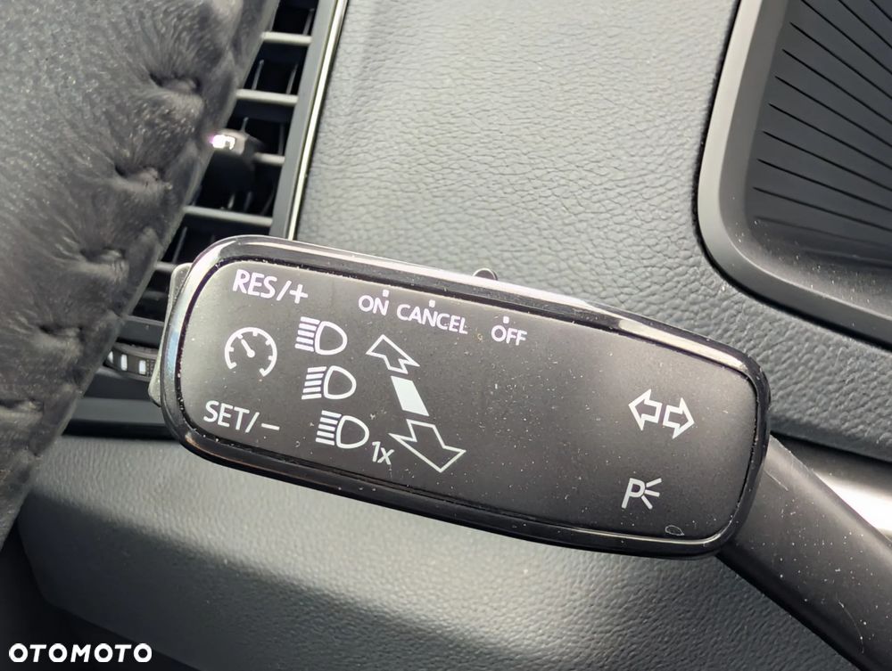 Skoda Karoq 1.5 TSI ACT Selection DSG - 14
