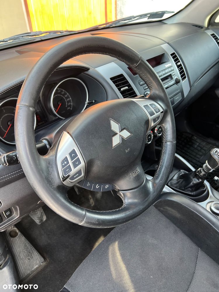 Mitsubishi Outlander 2.2 DID Invite EU5 - 5