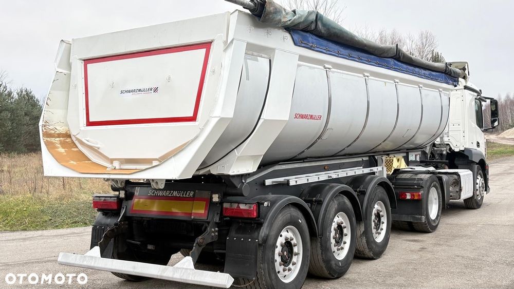 Schwarzmuller SK - 11