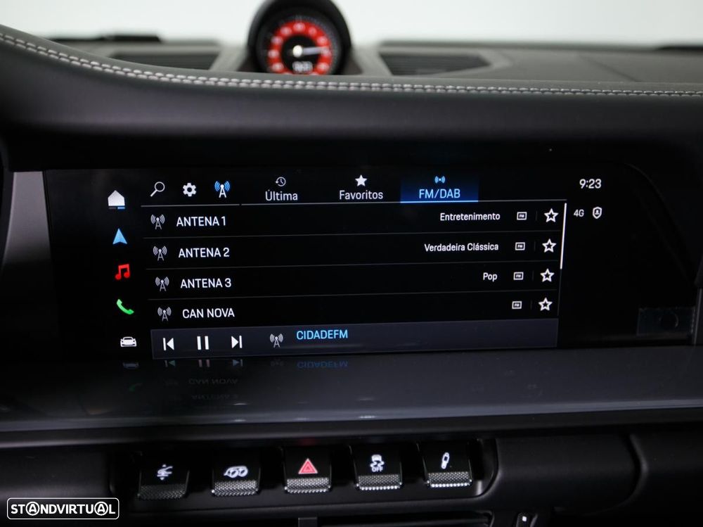 Porsche 911 (992) - 32