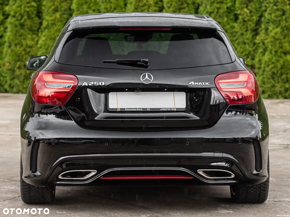 Mercedes-Benz Klasa A 250 4-Matic AMG Line - 11