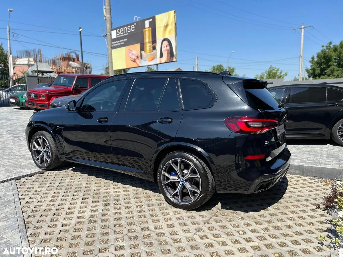BMW X5 M M50d - 10