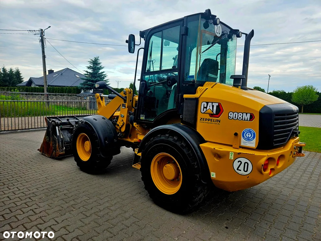 Caterpillar 908M - 5