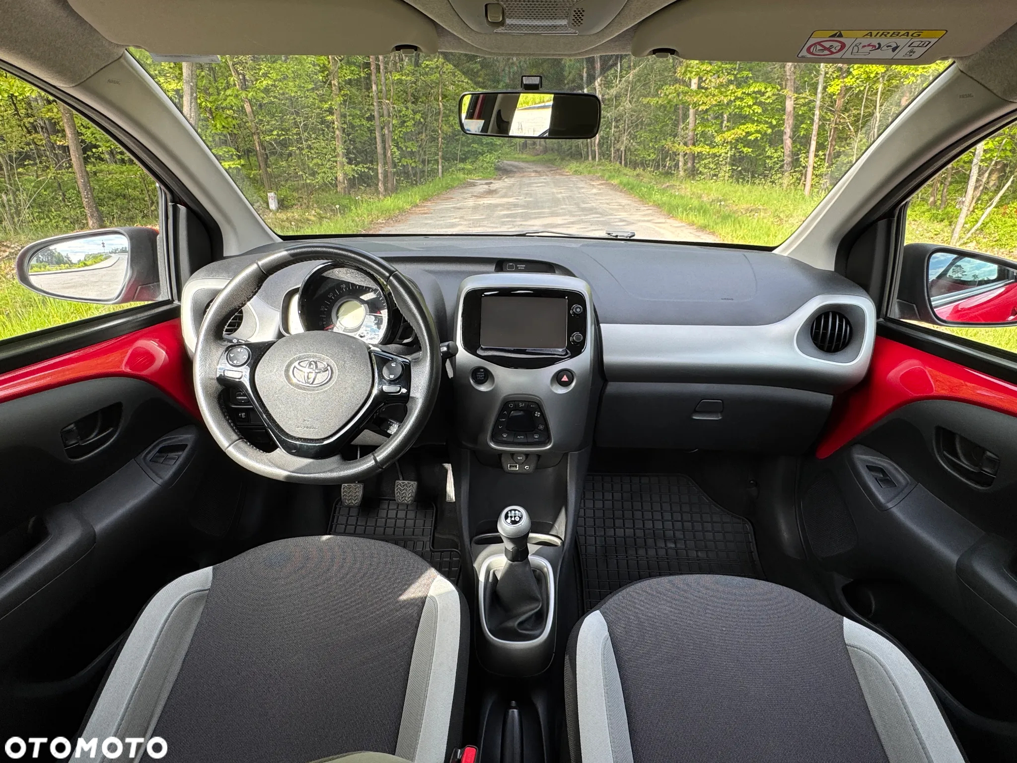 Toyota Aygo x-play Edition S+ - 11