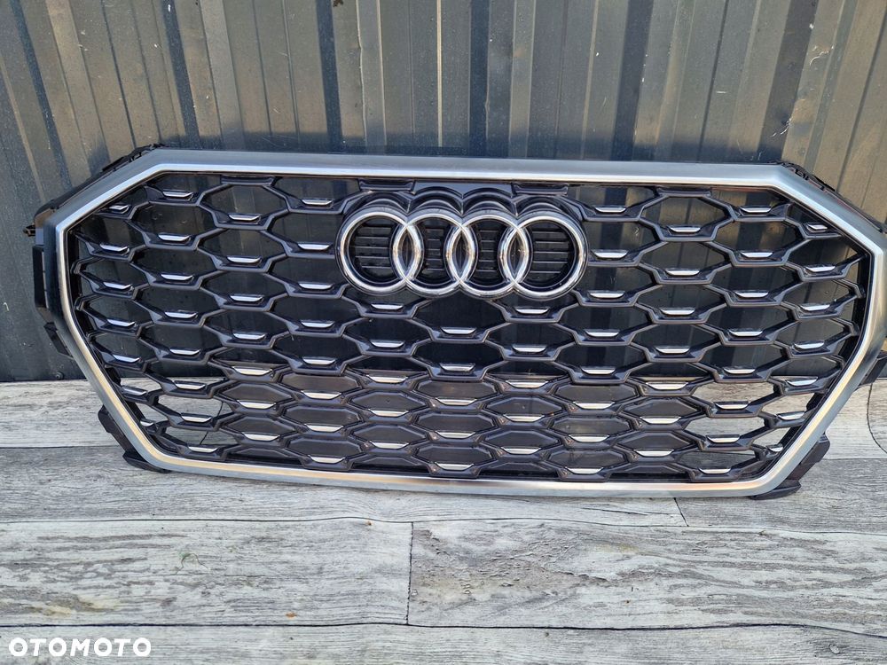 atrapa chłodnicy grill audi q3 ii 83a 83f853651a - 1