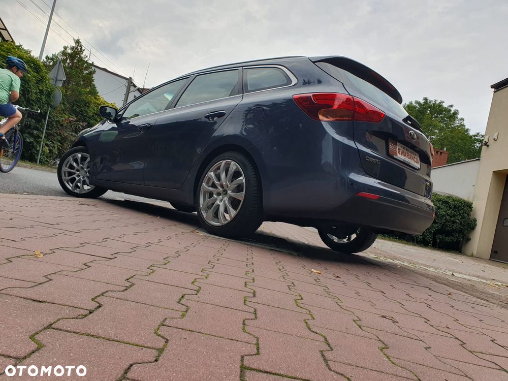 Kia Ceed 1.6 GDI XL - 29