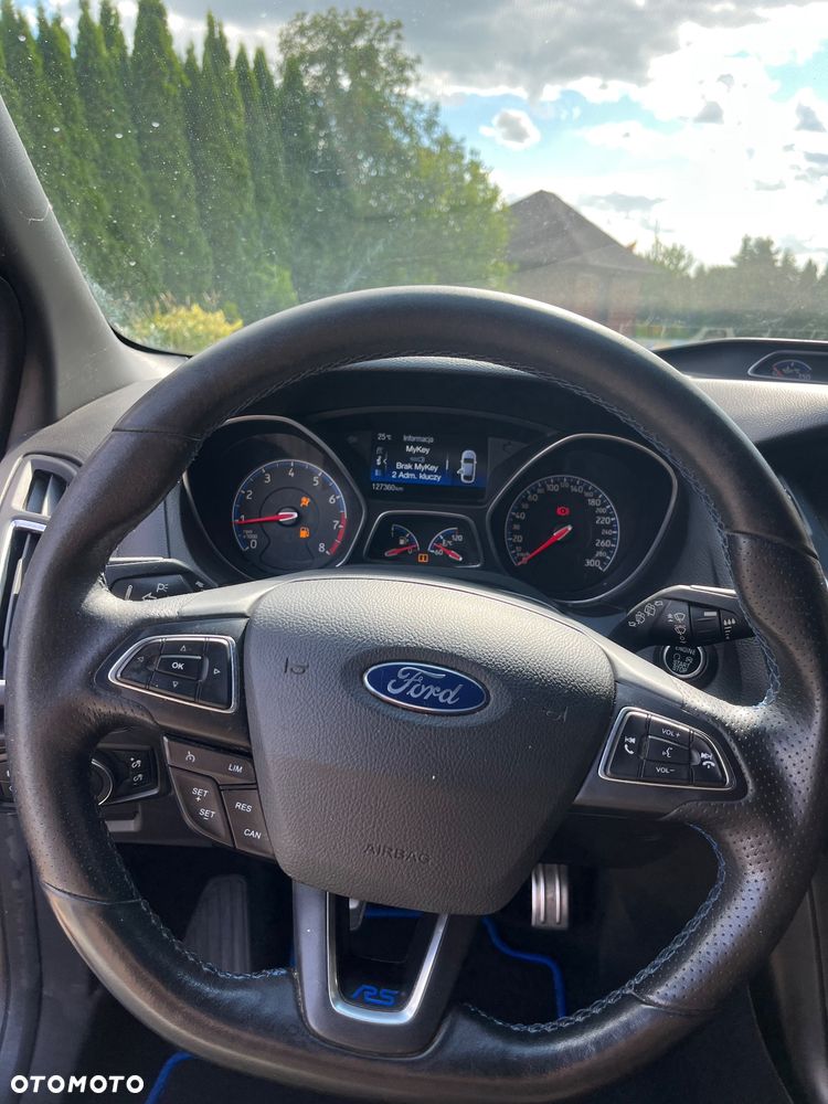 Ford Focus - 11