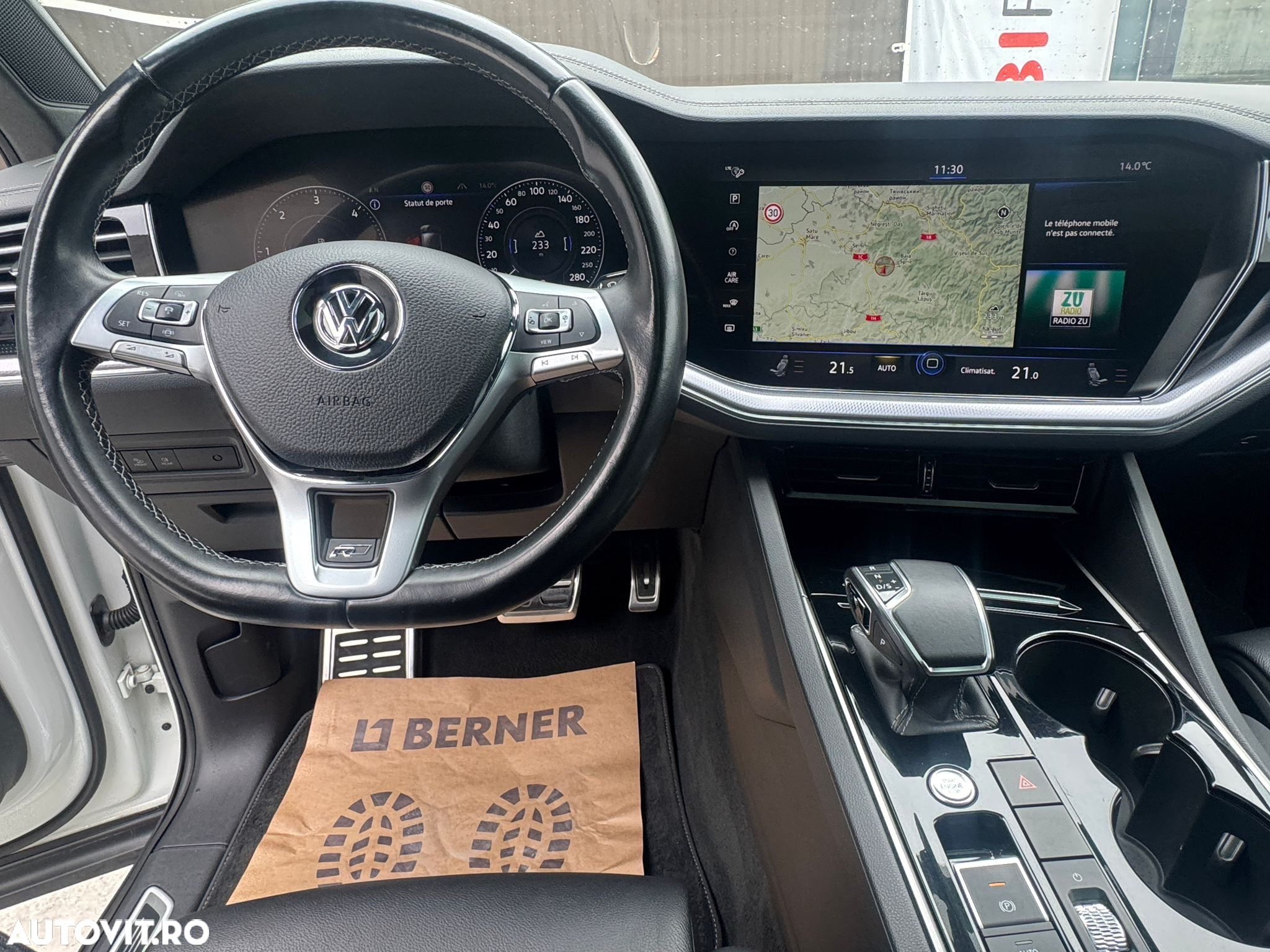 Volkswagen Touareg - 6