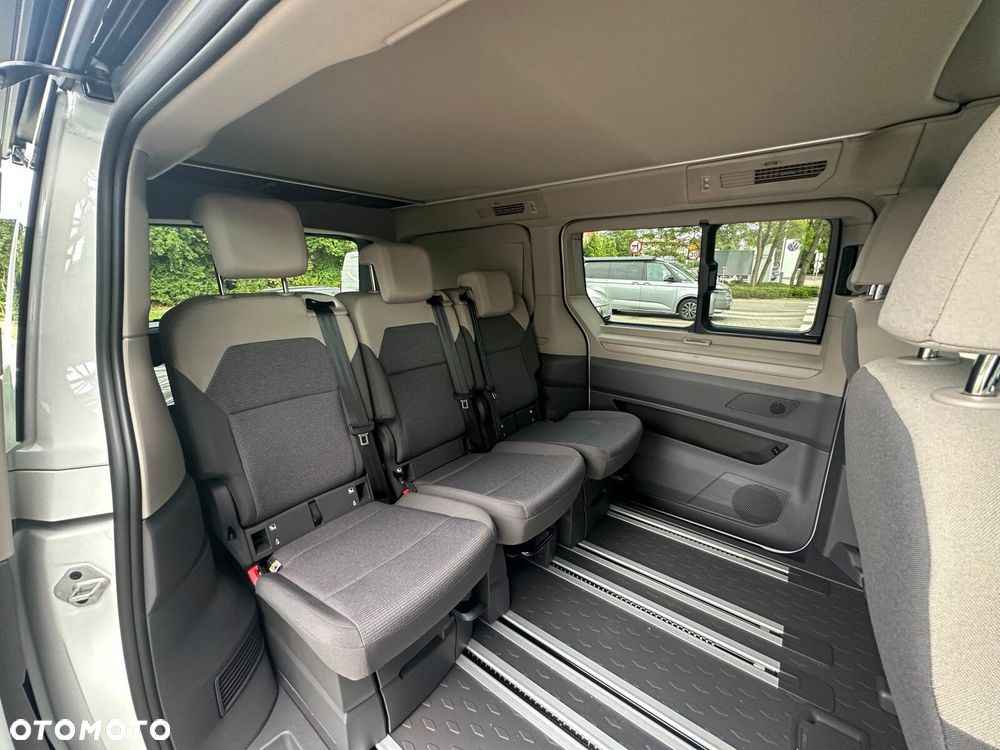 Volkswagen california Nowa California Beach silnik: 2,0 l TSI OPF 204 KM / skrzynia biegów: 7-biegowa DSG rozstaw osi: 3124 mm - 23