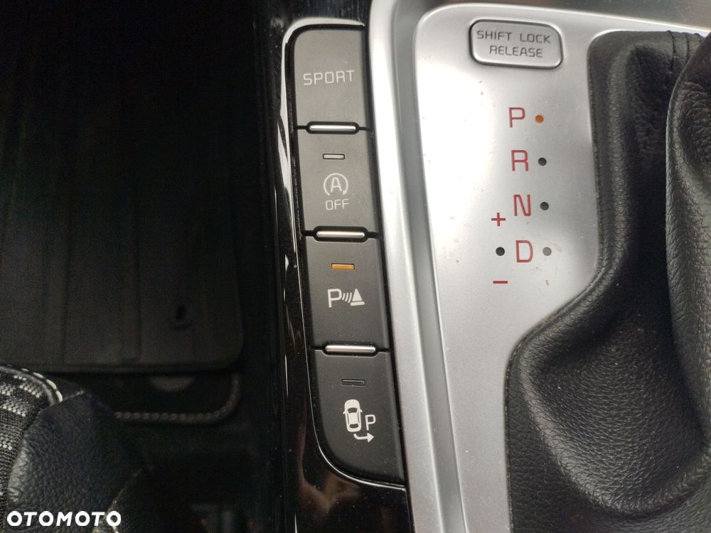 Kia XCeed 1.6 T-GDI L Business Line DCT - 31