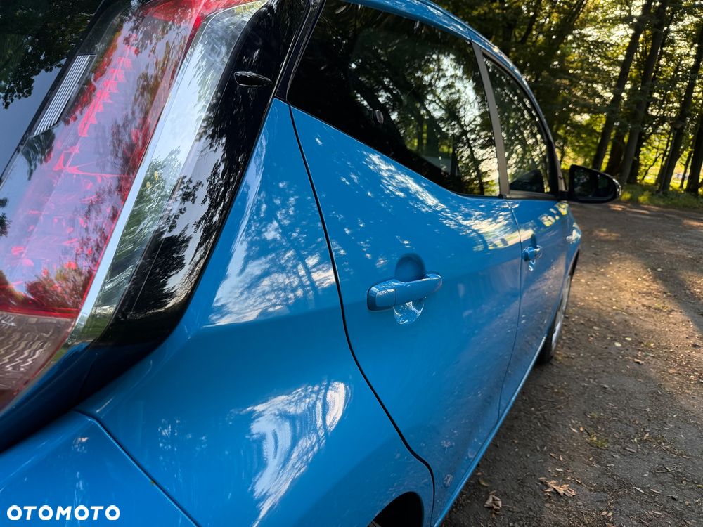 Toyota Aygo x-play touch - 23