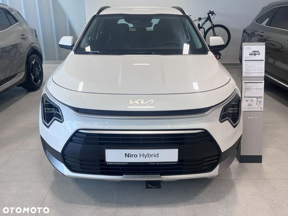 Kia Niro 1.6 GDI Hybrid M - 2