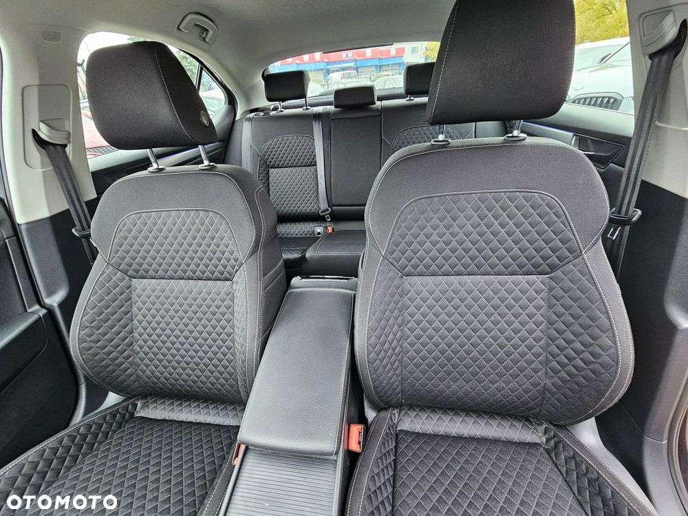 Skoda Superb 2.0 TDI SCR Ambition DSG - 11
