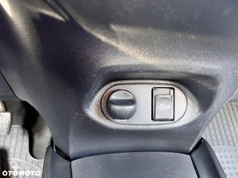 Toyota Yaris 1.33 Active EU6 - 9