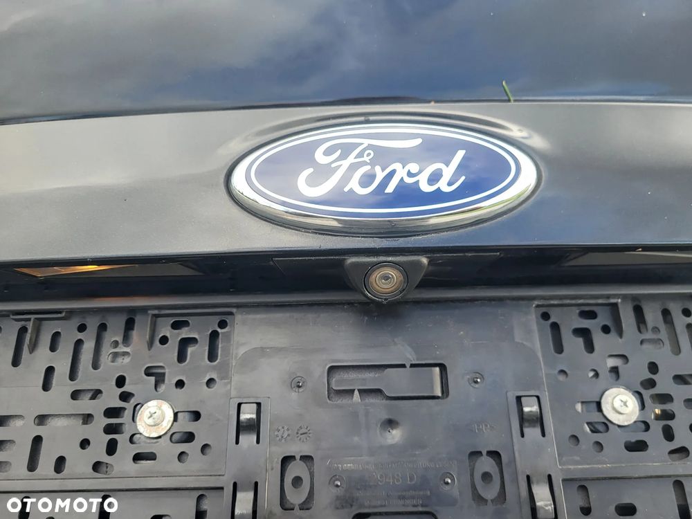 Ford Kuga 2.0 TDCi 4x4 Titanium - 37