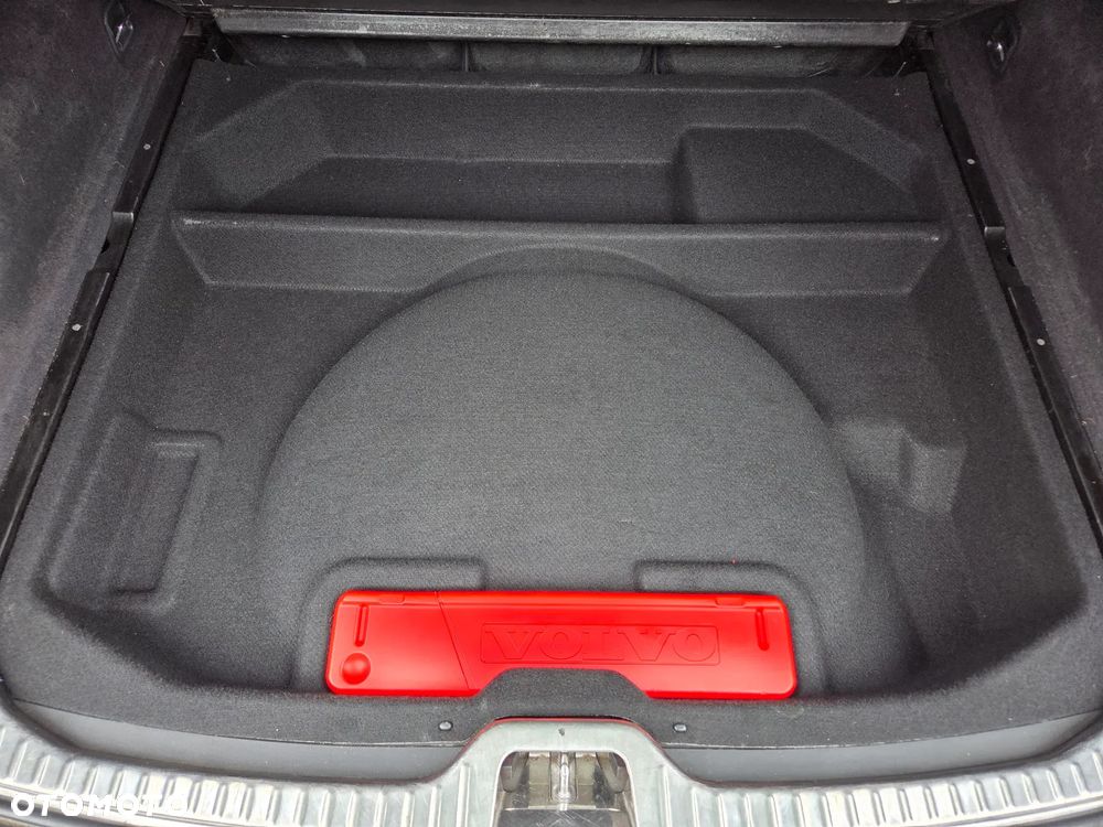 Volvo XC 60 T6 AWD Geartronic Summum - 21