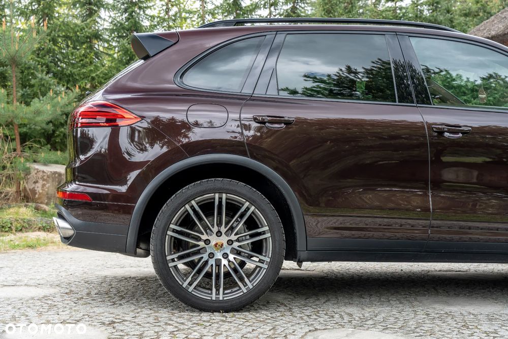 Porsche Cayenne S Diesel - 16