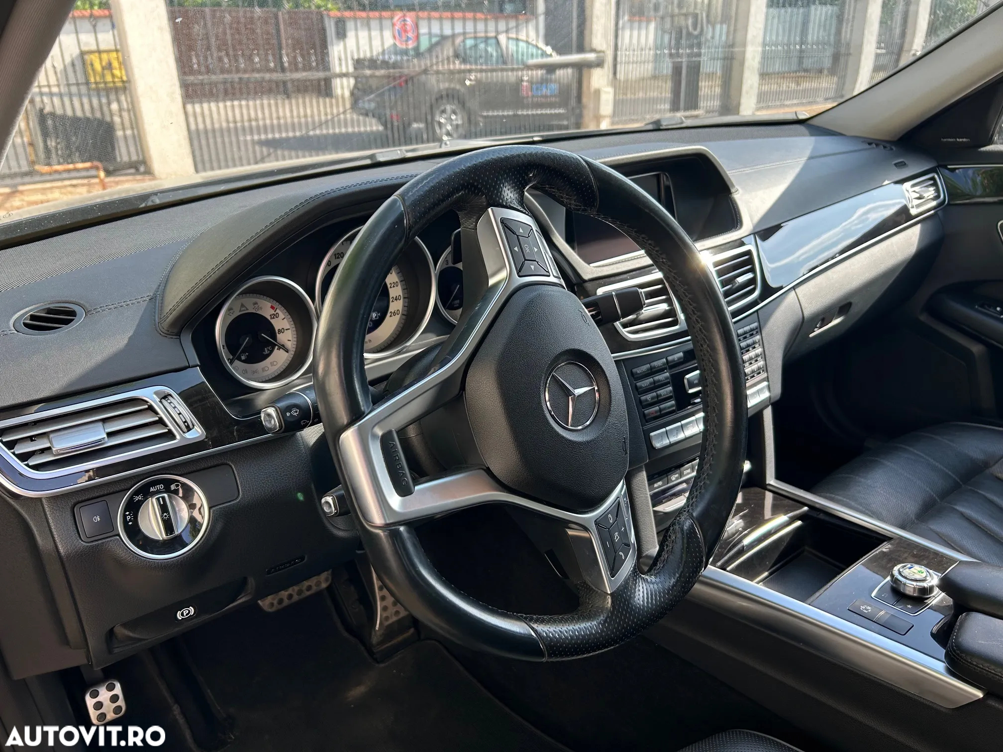 Mercedes-Benz E 350 BlueTEC 4MATIC Aut. - 8