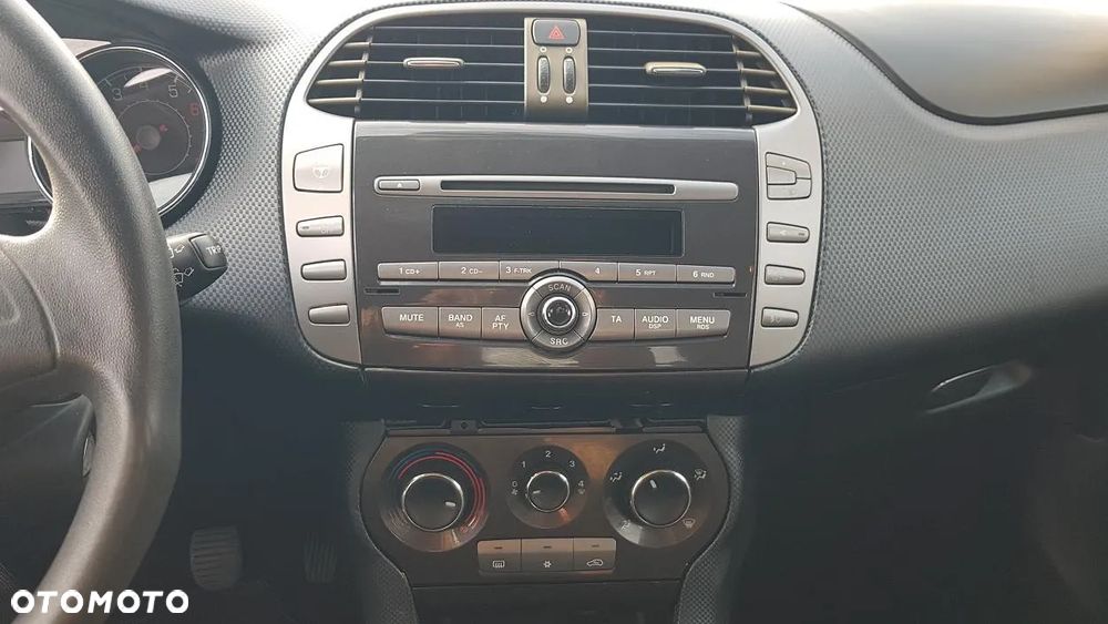 Fiat Bravo 1.4 T-Jet 16V Dynamic - 32