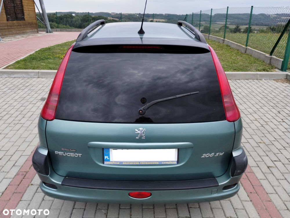 Peugeot 206 - 6
