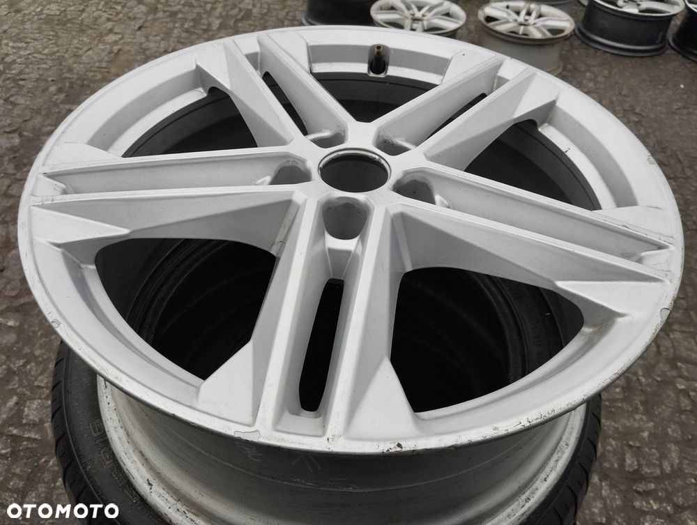 Felga Alu 5x112 Audi Q5 8J x 19 ET 39 1szt 80A 601025 G - 2