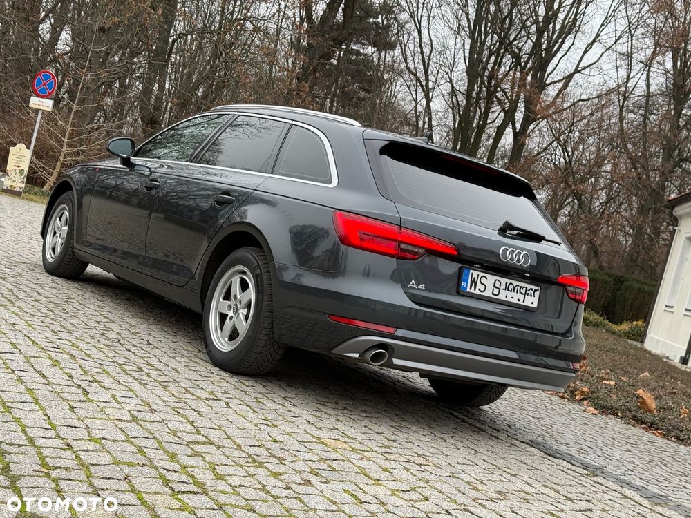 Audi A4 Avant 2.0 TDI - 10