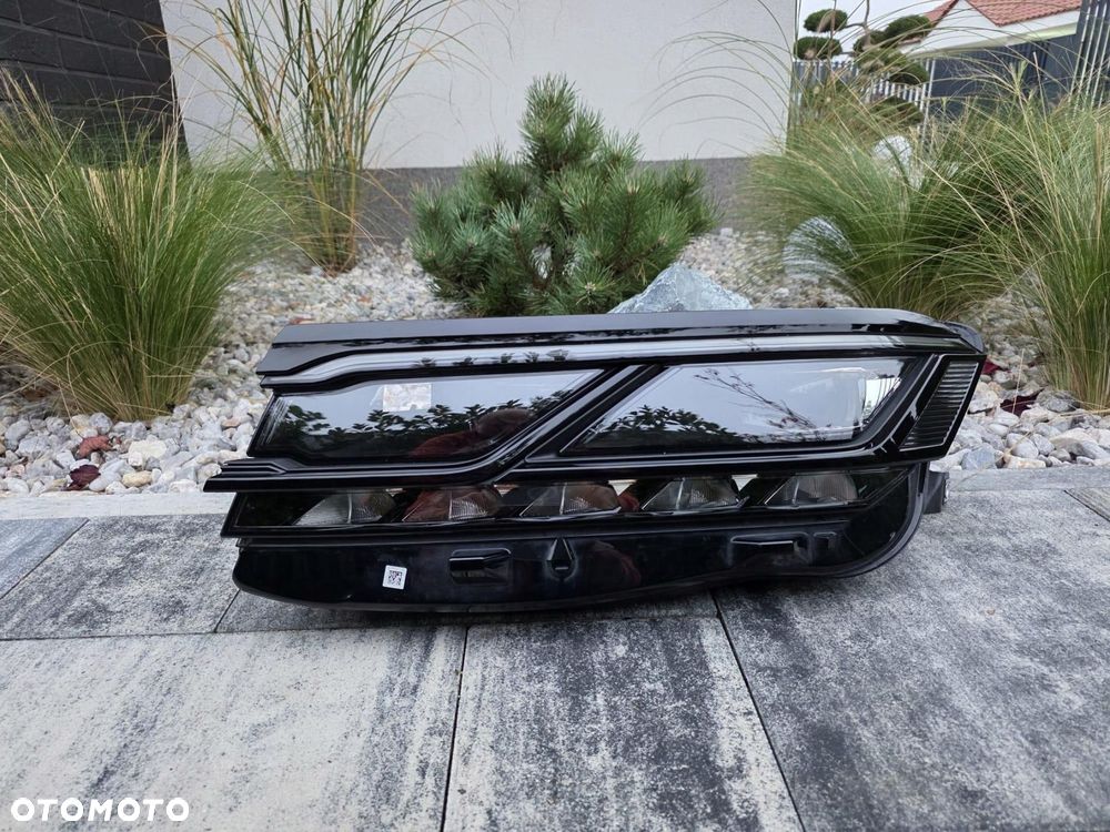 VW TOUAREG 3 III 760 761 R LINE Lampa lewa przód Full Led Matrix IQ Light - 1
