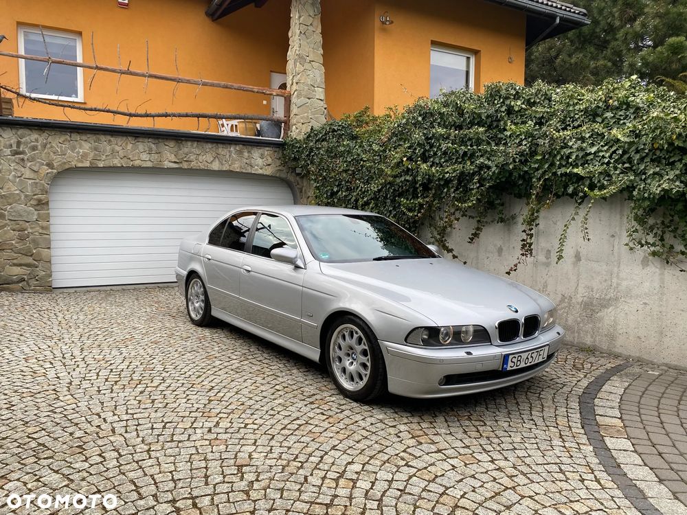 BMW Seria 5 525i - 9