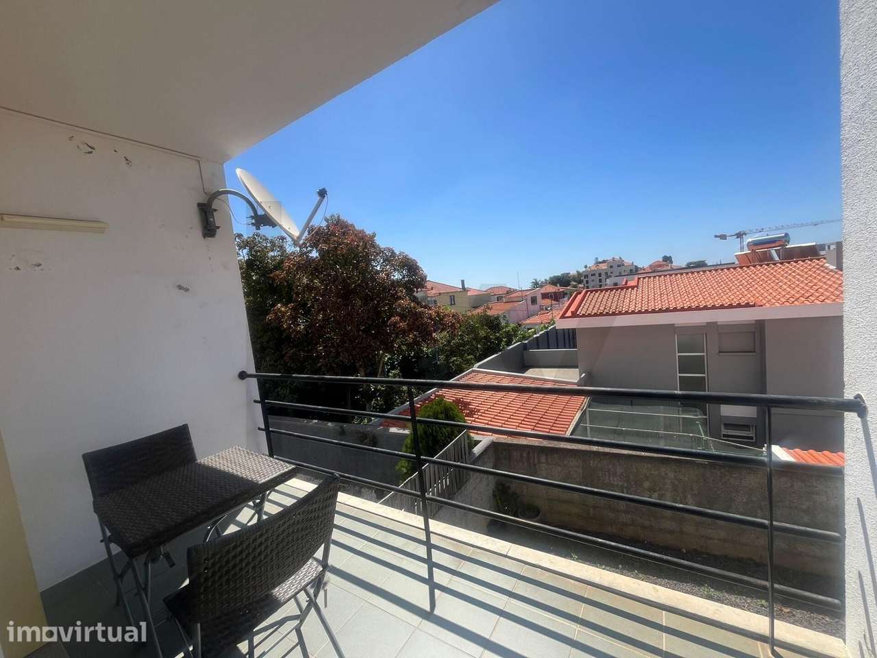 Apartamento T1+1 | Edifício Charlotte, Santo António, Funchal - Grande imagem: 2/13