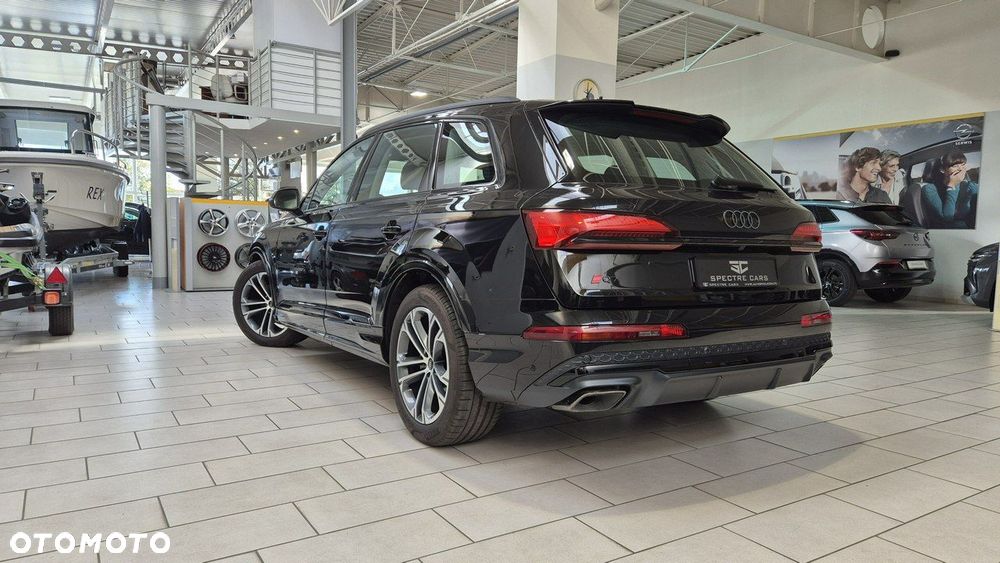 Audi Q7 - 9