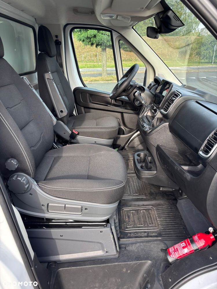 Toyota Proace MAX - 4