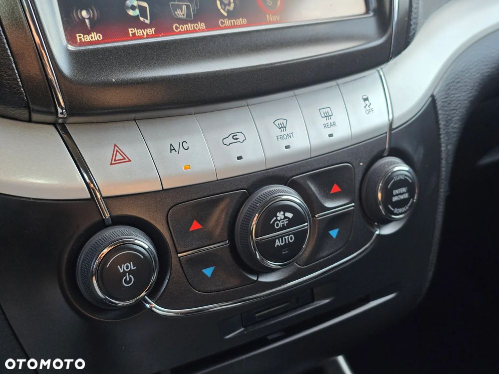 Fiat Freemont 2.0 Multijet Lounge AWD - 29