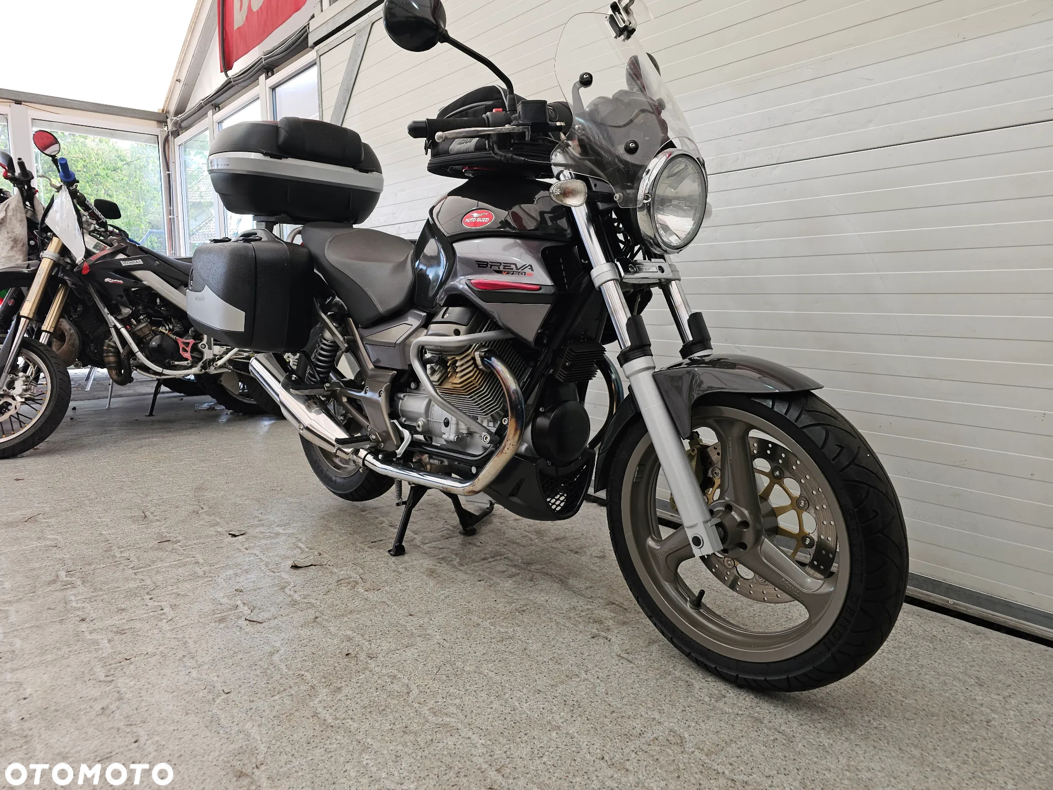 Moto Guzzi Breva - 4