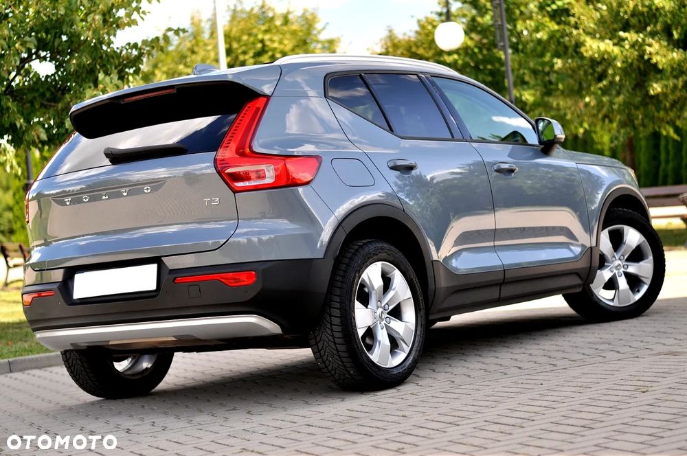 Volvo XC 40 T3 Momentum Pro - 14