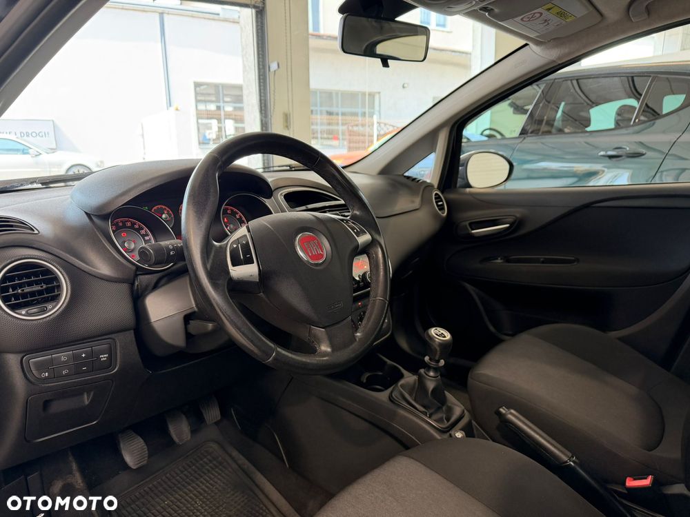 Fiat Punto 1.4 Easy S&S - 9