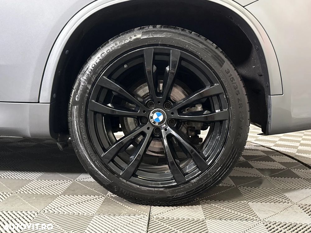 BMW X5 xDrive30d - 14