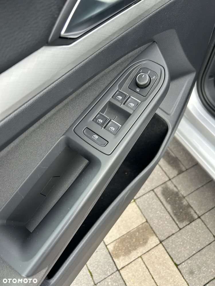 Volkswagen Golf 2.0 TDI - 12