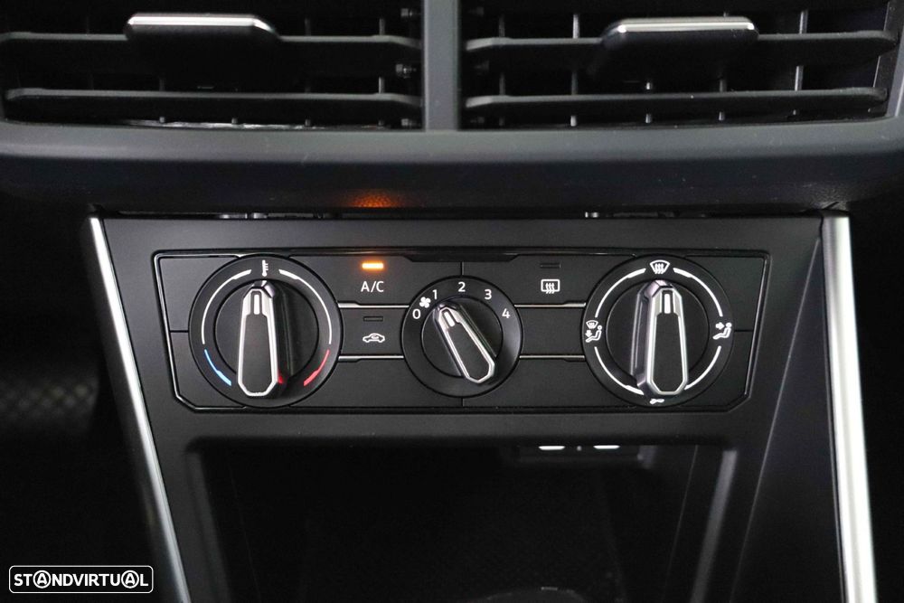 VW Taigo 1.0 TSI Life DSG - 34