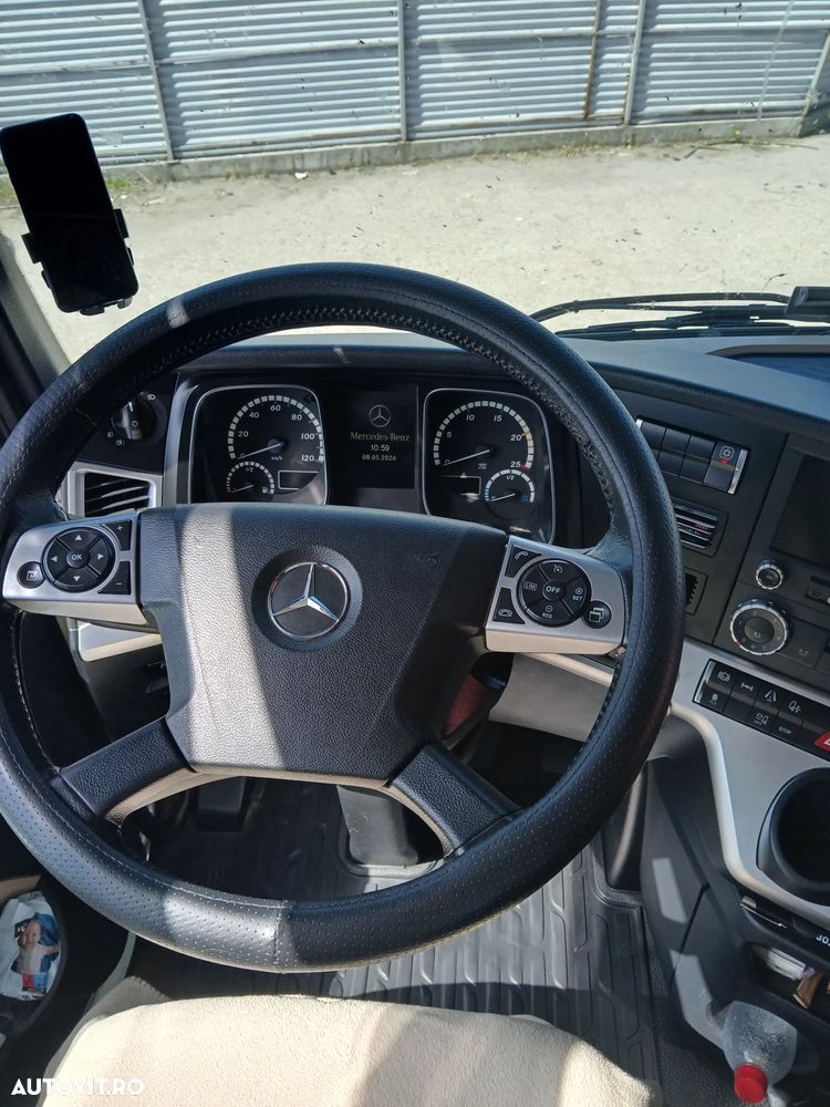 Mercedes-Benz Actros - 31