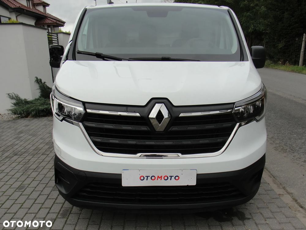 Renault Trafic - 15