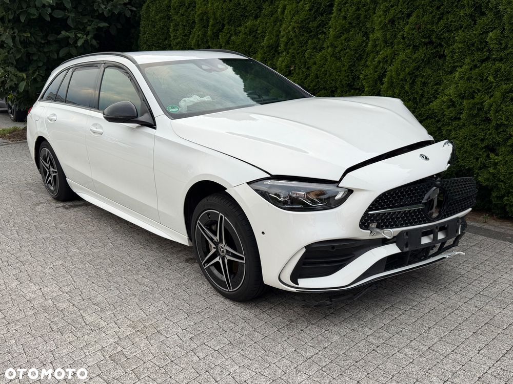 Mercedes-Benz Klasa C 300 4Matic 9G-TRONIC AMG Line - 1
