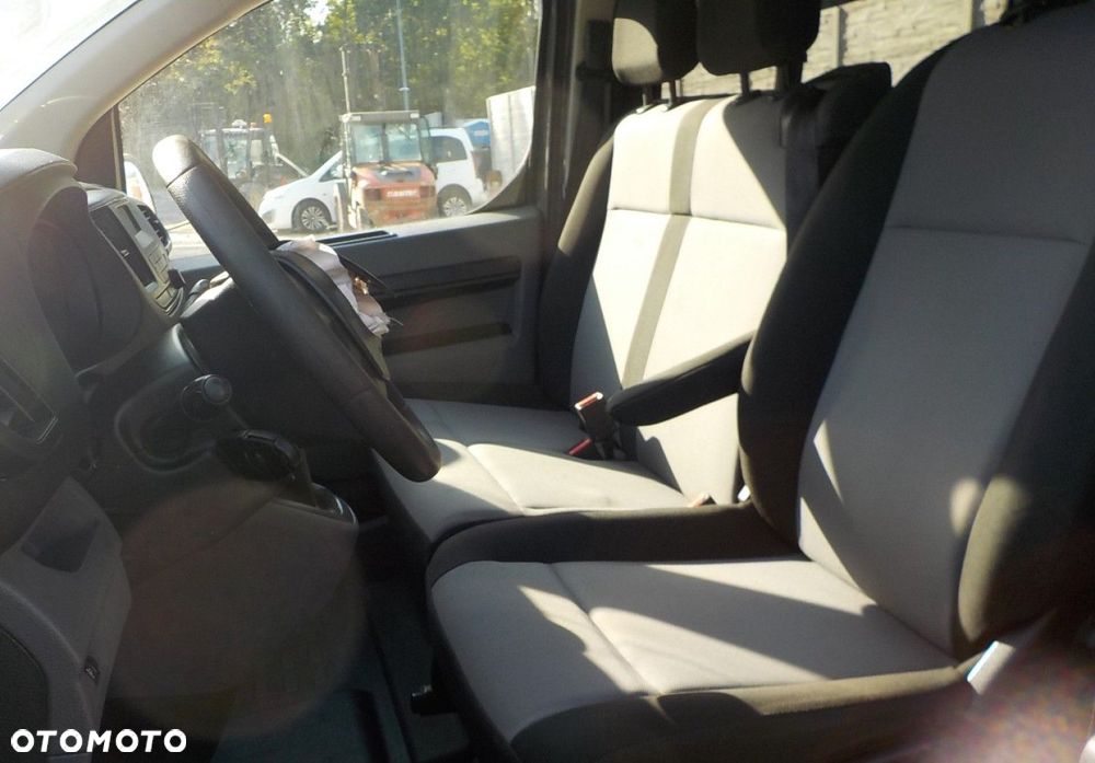 Toyota ProAce - 23