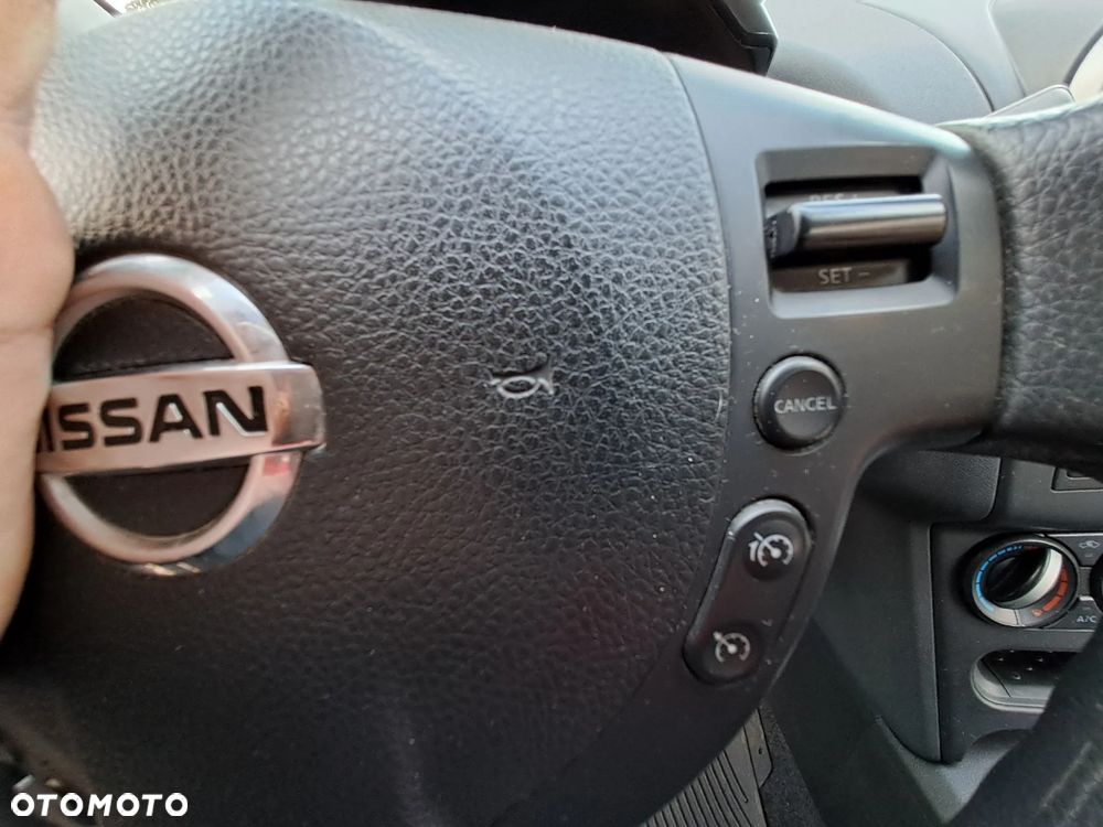 Nissan Qashqai - 13