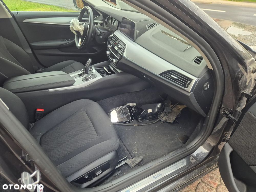BMW Seria 5 520d M Sport Edition - 19