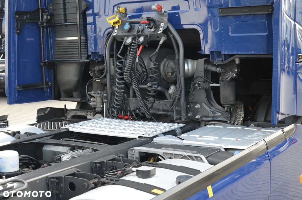 Volvo FH 5 / NEW / I-SAVE / KLIMA P. / LED / NAVI / KAMERA / 9444 - 16