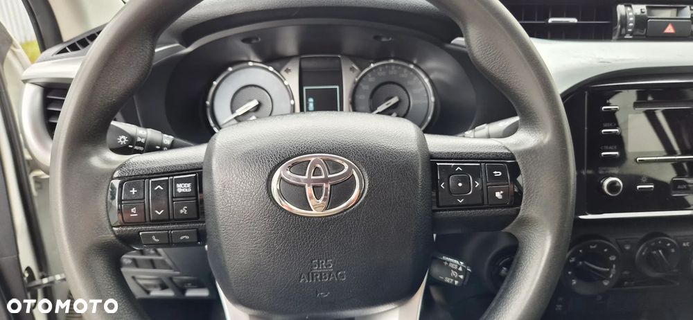 Toyota Hilux 2.4 D-4D Double Cab DL 4x4 - 22