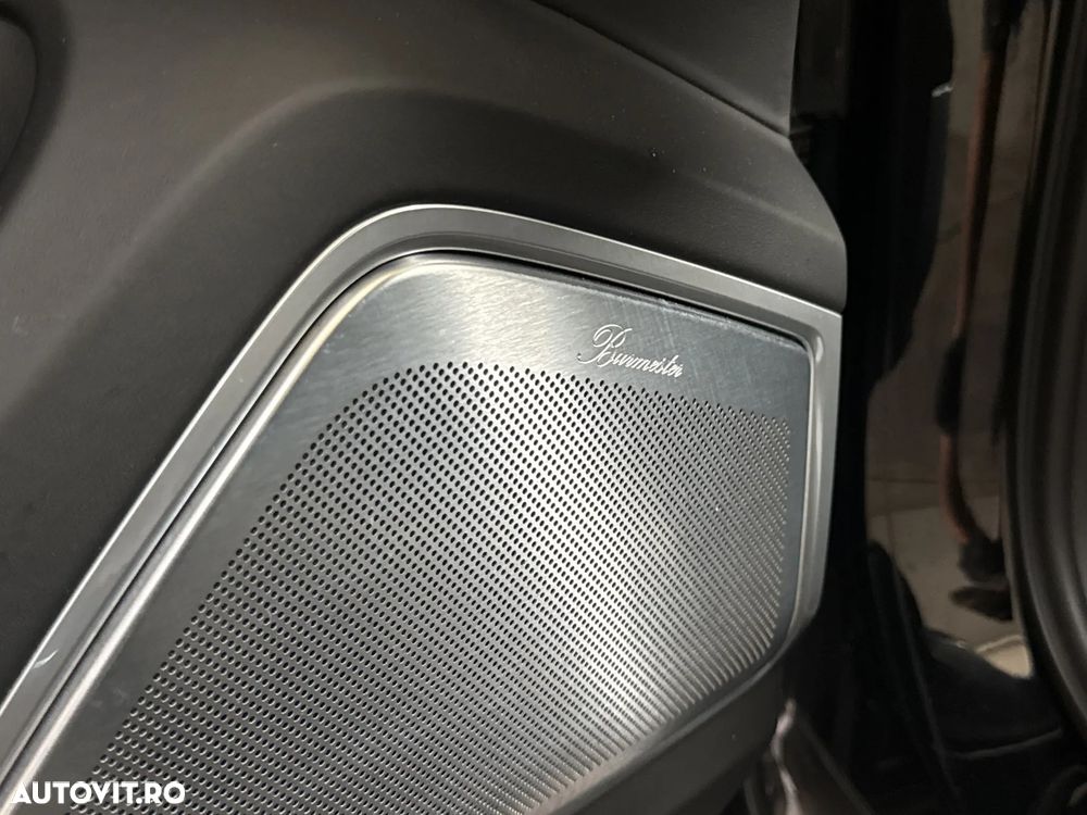 Porsche Cayenne Turbo - 16