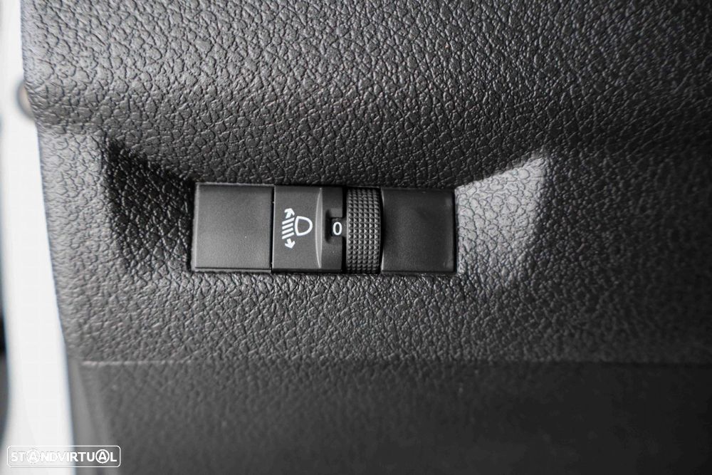 Opel Vivaro 2.0 CDTi L3H1 EAT8 - 12